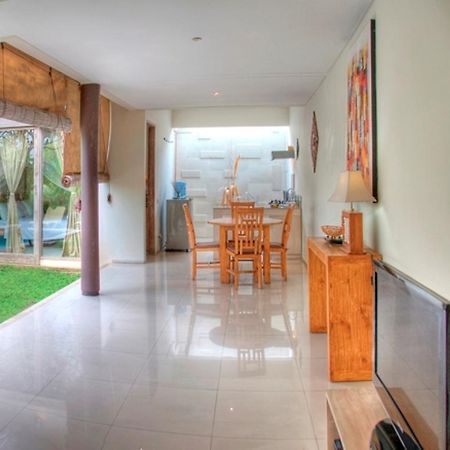 Villa Lestari Seminyak Habitación foto